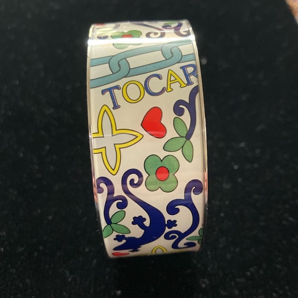 Colorful Enamel Bracelet Vibrant floral & geometric patterns. Features branding. - Picture 6 of 14